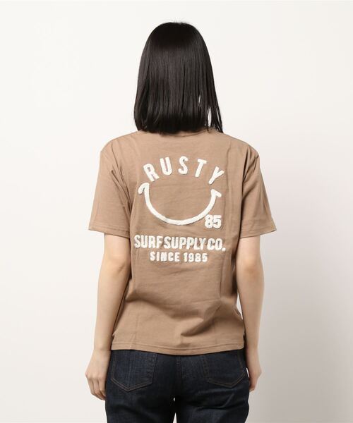 RUSTY(ラスティ)の「【RUSTY / ラスティ】レディースバックプリントTシャツ(Tシャツ/カットソー・レディース・ホワイト/パープル/ブラック/ベージュ・MEDIUM/LARGE)」の8枚目の写真