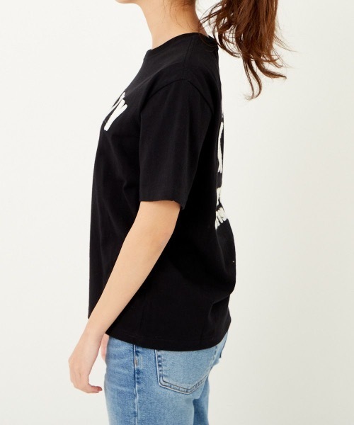 RUSTY(ラスティ)の「【RUSTY / ラスティ】レディースバックプリントTシャツ(Tシャツ/カットソー・レディース・ホワイト/パープル/ブラック/ベージュ・MEDIUM/LARGE)」の14枚目の写真