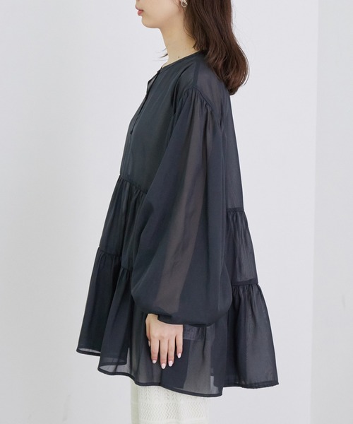 ROPE' PICNIC(ロペピクニック)の「シャイニーボイルティアードブラウス(シャツ/ブラウス・レディース・チャコールグレー/ラベンダー/グリーン系その他/ブラウン系その他2・38)」の14枚目の写真