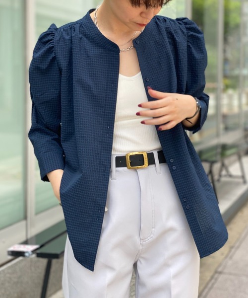 CIAOPANIC（チャオパニック）の「チェック柄袖ボリュームギャザーブラウス（シャツ/ブラウス・レディース・ベージュ/グリーン/オフホワイト/ネイビー・FREE）」の4枚目の写真