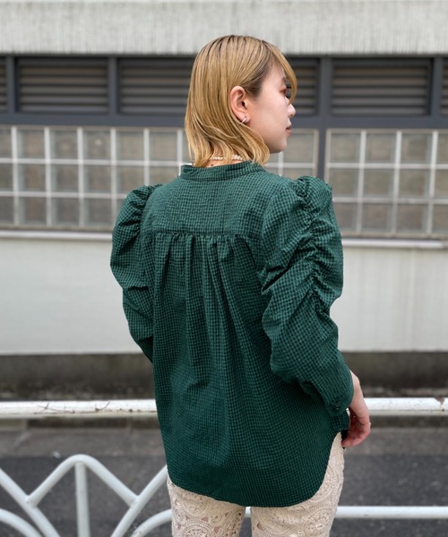 CIAOPANIC（チャオパニック）の「チェック柄袖ボリュームギャザーブラウス（シャツ/ブラウス・レディース・ベージュ/グリーン/オフホワイト/ネイビー・FREE）」の22枚目の写真