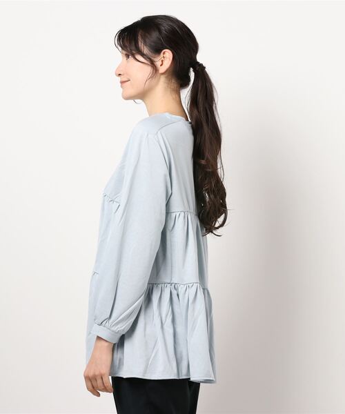 AMERICAN HOLIC（アメリカンホリック）の「ティアードカットチュニック　＊（Tシャツ/カットソー・レディース・オフホワイト/サックスブルー/ミント・M/L）」の4枚目の写真