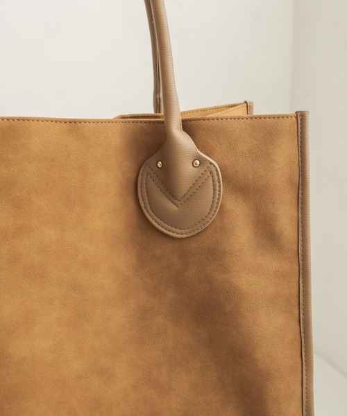 CAPRICIEUX LE'MAGE（カプリシューレマージュ）の「ソフトスクエアトートバッグ（トートバッグ・レディース・カーキ/キャメル・ONESIZE）」の7枚目の写真