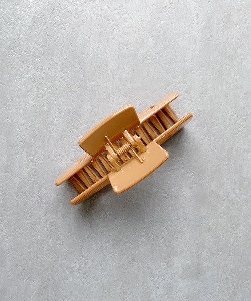 iso（イソ）の「スクエアヘアクリップ（バレッタ/ヘアクリップ・レディース・ブラック/ベージュ/アイボリー/その他1/グレイッシュベージュ・FREE）」の13枚目の写真