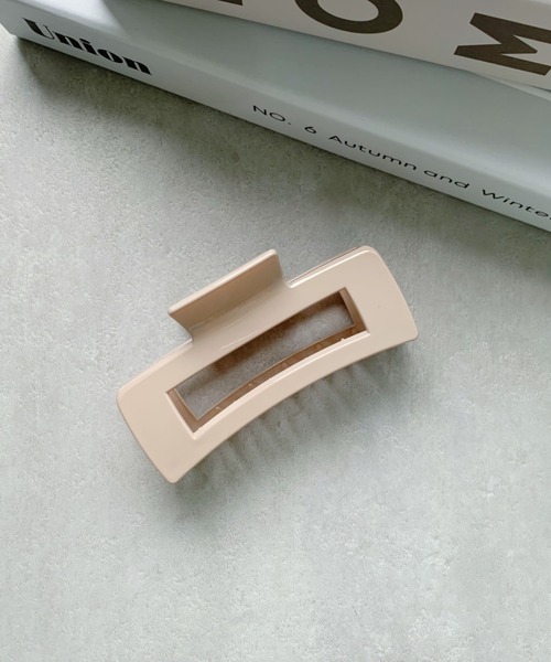 iso（イソ）の「スクエアヘアクリップ（バレッタ/ヘアクリップ・レディース・ブラック/ベージュ/アイボリー/その他1/グレイッシュベージュ・FREE）」の10枚目の写真