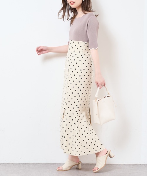 natural couture（ナチュラルクチュール）の「【WEB限定】袖口配色スカラップ強撚ニット（ニット/セーター・レディース・アイボリー/その他1/ブラック/レッド/グレイッシュベージュ/その他2・FREE）」の21枚目の写真