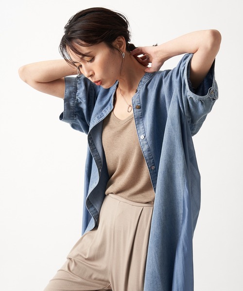 RIVE DROITE(リヴドロワ)の「テンセルデニム切替シャツワンピース(シャツワンピース・レディース・ブルー/ネイビー・FREE)」の4枚目の写真