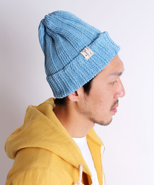 Denime（ドゥニーム）の「BASIC KNIT CAP LINEN/ベーシックニットキャップリネン（ニットキャップ/ビーニー・メンズ・ブラック/オリーブ/サックスブルー/ネイビー/マスタード/レッド・FREE）」の4枚目の写真