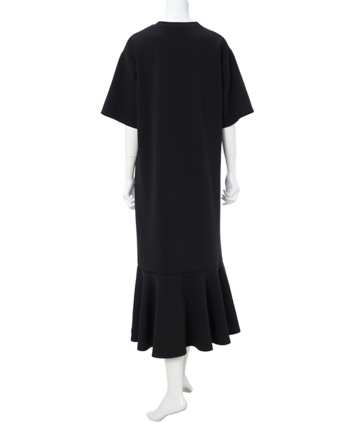 fifth(フィフス)の「【サイズ展開あり】ドライスウェットマーメイドワンピース(ワンピース・レディース・ブラック/グレー/アイボリー・SMALL/MEDIUM)」の8枚目の写真