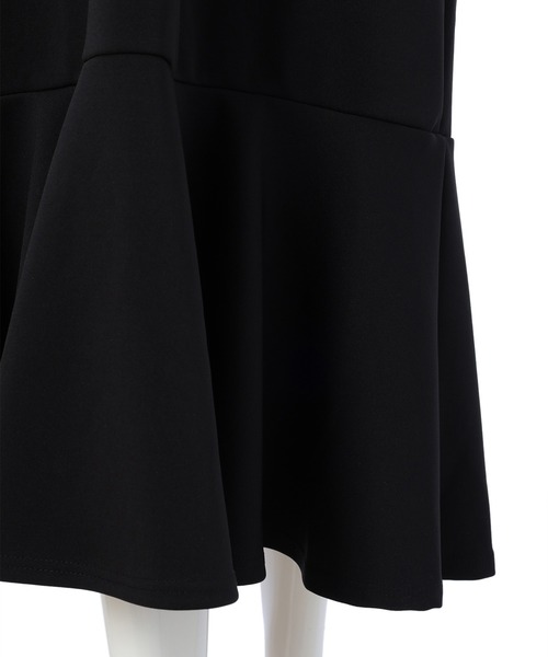 fifth(フィフス)の「【サイズ展開あり】ドライスウェットマーメイドワンピース(ワンピース・レディース・ブラック/グレー/アイボリー・SMALL/MEDIUM)」の9枚目の写真