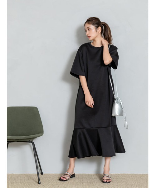 fifth(フィフス)の「【サイズ展開あり】ドライスウェットマーメイドワンピース(ワンピース・レディース・ブラック/グレー/アイボリー・SMALL/MEDIUM)」の15枚目の写真