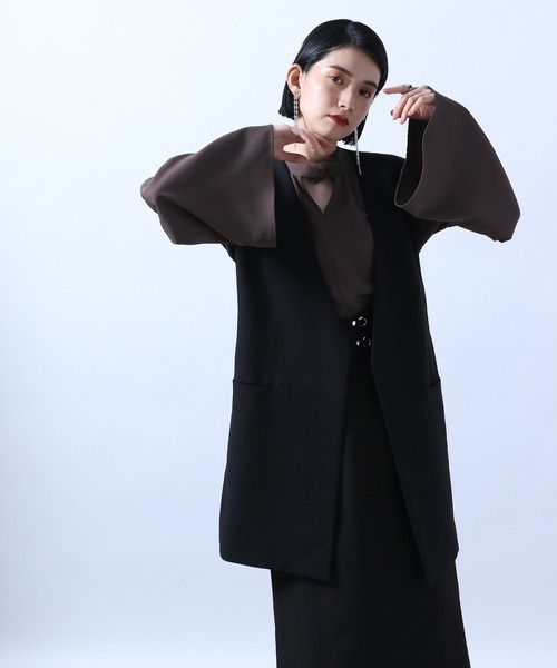 HARE(ハレ)の「ベルトツキロングベスト(HARE)(その他アウター・レディース・ブラック/グリーン・FREE)」の7枚目の写真