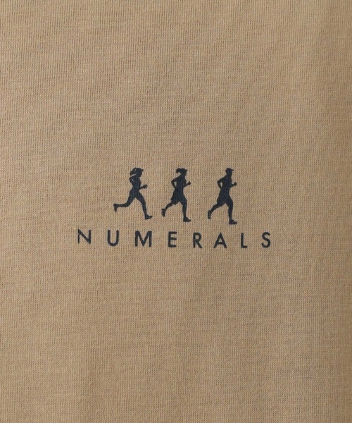 NUMERALS（ヌメラルズ）の「[NUMERALS]クラシックランニングTシャツ（Tシャツ/カットソー・メンズ・ホワイト/ベージュ/ブルー・MEDIUM/LARGE）」の15枚目の写真