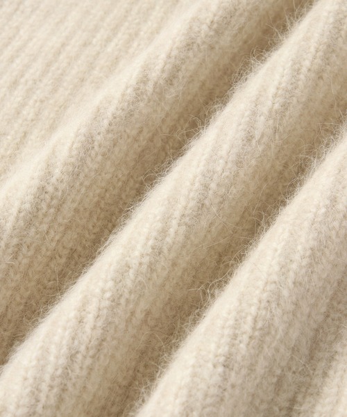 ADAM ET ROPE'（アダムエロペ）の「FOXウール畦ミニカーディガン