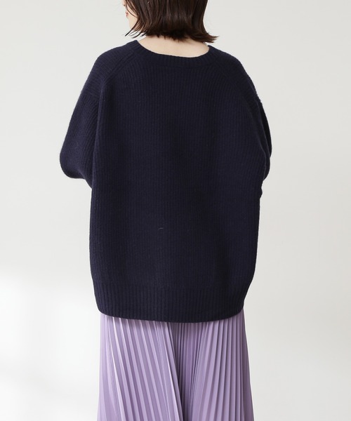 N.（N. Natural Beauty Basic）（エヌエヌナチュラルビューティーベーシック）の「◆片畦Ｖネックラムウールニット（ニット/セーター・レディース・ネイビー/ピンク/イエロー/ナチュラル・MEDIUM）」の6枚目の写真