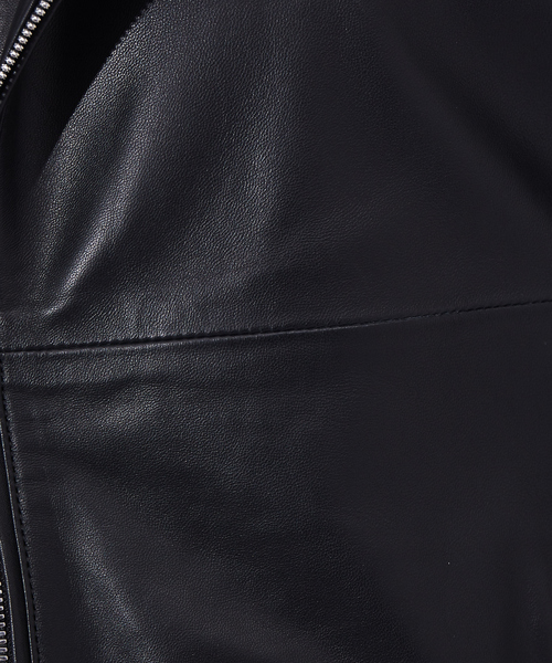 5351 POUR LES HOMMES（ゴーサンゴーイチプールオム）の「【定番人気】セミダブル レザージャケット（ライダースジャケット・メンズ・ブラック・44/46/48/50）」の6枚目の写真