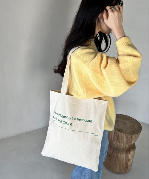 feepur（フェピュール）の「ポケッタブルロゴトートバッグ（トートバッグ・レディース・ホワイト/ピンク/アイボリー・FREE）」の2枚目の写真