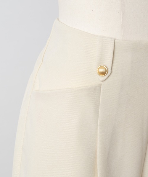 Rewde（ルゥデ）の「起毛ストレッチセミフレアタックパンツ（1R12-10078）（その他パンツ・レディース・ホワイト/チャコールグレー/ベージュ・S/M/L）」の8枚目の写真