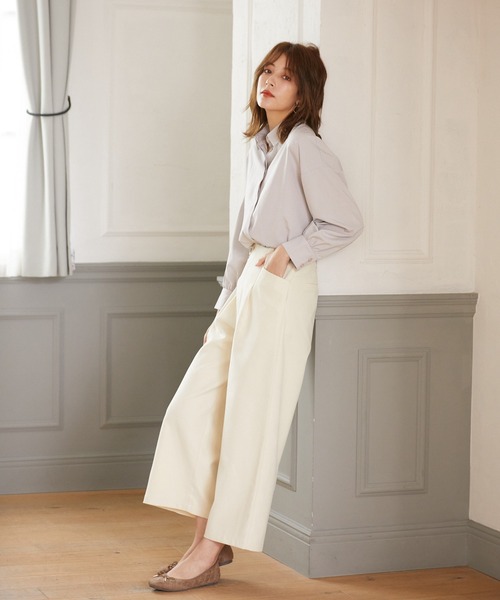 Rewde（ルゥデ）の「起毛ストレッチセミフレアタックパンツ（1R12-10078）（その他パンツ・レディース・ホワイト/チャコールグレー/ベージュ・S/M/L）」の12枚目の写真