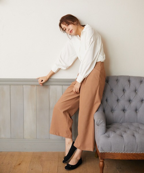 Rewde（ルゥデ）の「起毛ストレッチセミフレアタックパンツ（1R12-10078）（その他パンツ・レディース・ホワイト/チャコールグレー/ベージュ・S/M/L）」の15枚目の写真