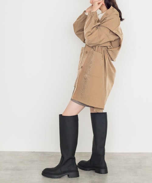 w closet（ダブルクローゼット）の「ポリナイロンツイルケープジャケットコート（ノーカラーコート・レディース・ライトカーキ/ベージュ・FREE）」の6枚目の写真