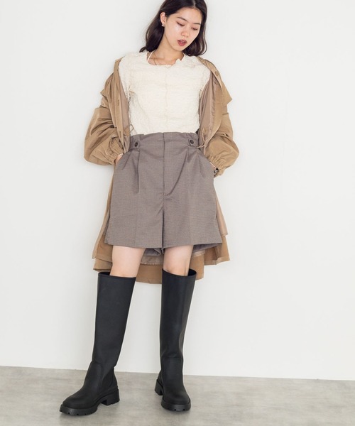 w closet（ダブルクローゼット）の「ポリナイロンツイルケープジャケットコート（ノーカラーコート・レディース・ライトカーキ/ベージュ・FREE）」の10枚目の写真