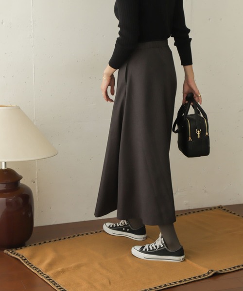 URBAN RESEARCH DOORS（アーバンリサーチドアーズ）の「ヘリンボーンフレアスカート∴（スカート・レディース・チャコールグレー/モカ/ブラウン・ONE）」の19枚目の写真