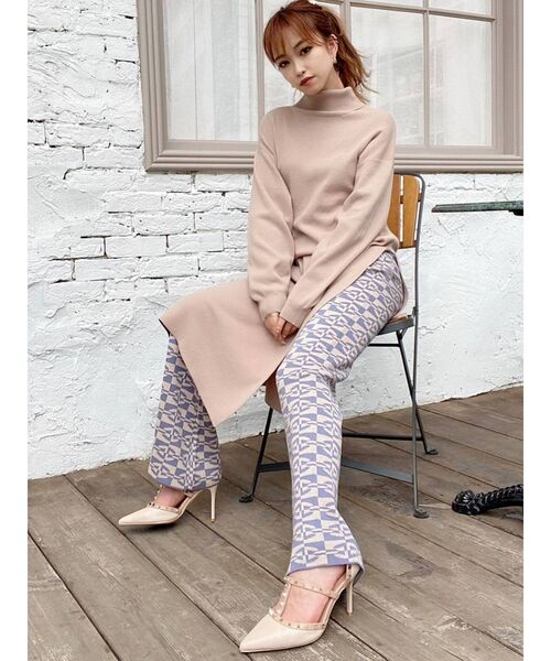 RESEXXY（リゼクシー）の「ジャガードセミフレアニットパンツ（その他パンツ・レディース・ブラック/ブラウン/ブルー・FREE）」の18枚目の写真