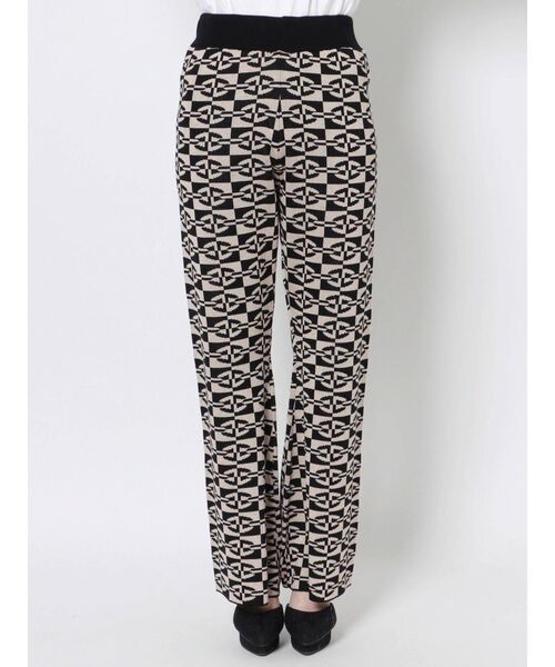 RESEXXY（リゼクシー）の「ジャガードセミフレアニットパンツ（その他パンツ・レディース・ブラック/ブラウン/ブルー・FREE）」の17枚目の写真