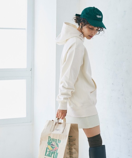 coca(coca)(コカ)の「\新色登場/ユニセックス裏起毛フーディー(パーカー・レディース・ブラック/グレー/アイボリー/ブルー/チャコール/ライトグレー/ネイビー・M/L/XL)」の2枚目の写真