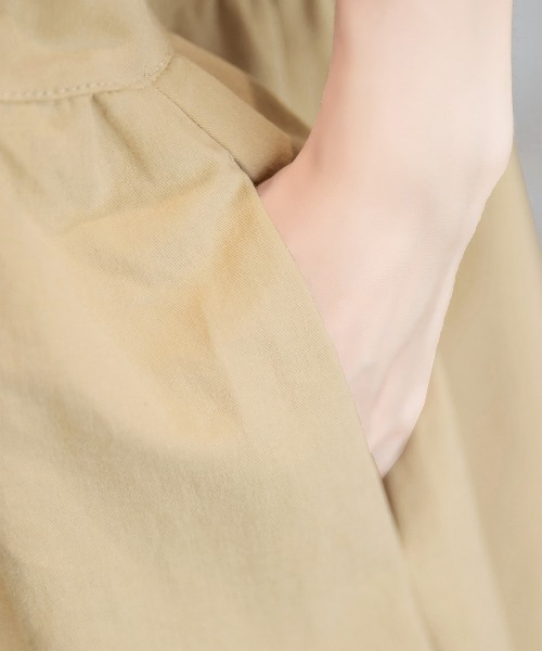 DAY CLOSET(デイ クローゼット)の「レディース 長袖ティアードコットンワンピース(ワンピース・レディース・ブラック/ネイビー/キャメル/カーキ/ベージュ・ONE SIZE)」の8枚目の写真