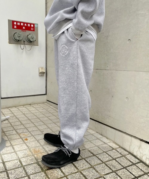 WHO'S WHO gallery（フーズフーギャラリー）の「【KOOKY'N/クーキー】BRONX裏起毛スウェットパンツ（スウェットパンツ・メンズ・アッシュグレー/グリーン/ブラウン/グレー/ネイビー/ブラック・FREE）」の15枚目の写真