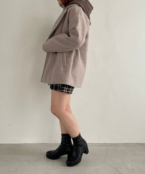 MAJESTIC LEGON（マジェスティックレゴン）の「イロドリミドルコート（その他アウター・レディース・アイボリー/オートミール/イエロー/ピンク系その他/ミント/ブルー系その他5/ブラック・SMALL/MEDIUM）」の17枚目の写真