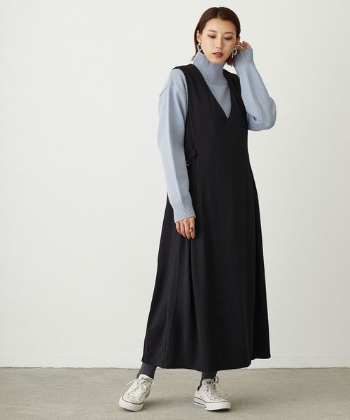 NICOLE white（ニコルホワイト）の「カットジャンスカ（ジャンパースカート・レディース・ブラック/キャメル/グリーン・FREE）」の2枚目の写真