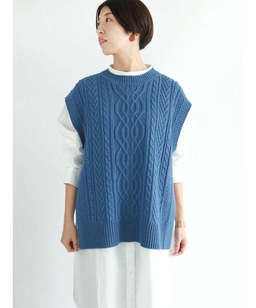 Lugnoncure（ルノンキュール）の「ケーブルベスト（ベスト・レディース・オフホワイト/ブルー/モカ・ﾌﾘ-）」の3枚目の写真