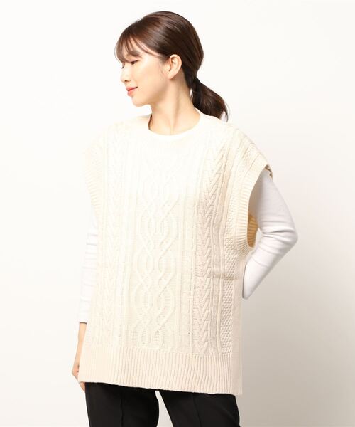 Lugnoncure（ルノンキュール）の「ケーブルベスト（ベスト・レディース・オフホワイト/ブルー/モカ・ﾌﾘ-）」の8枚目の写真