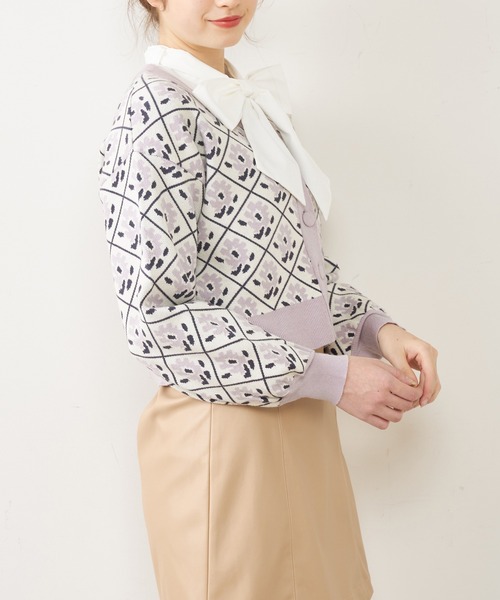 OLIVE des OLIVE（オリーブデオリーブ）の「ジャガードカーディガン（カーディガン/ボレロ・レディース・オフホワイト/ブラック/ラベンダー/グレー・FREE）」の21枚目の写真