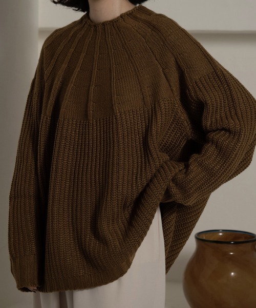 lawgy（ラウジー）の「two pattern combination knit（ニット/セーター・レディース・アイボリー/ベージュ/ブラウン/ブラック・FREE）」の3枚目の写真