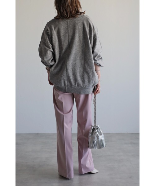 Bonjour Sagan(ボンジュールサガン)の「ディープVネックスプリングニット(ニット/セーター・レディース・ピンク/アイボリー/グレー・FREE)」の17枚目の写真