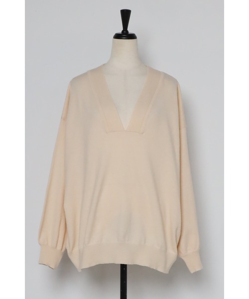 Bonjour Sagan(ボンジュールサガン)の「ディープVネックスプリングニット(ニット/セーター・レディース・ピンク/アイボリー/グレー・FREE)」の9枚目の写真