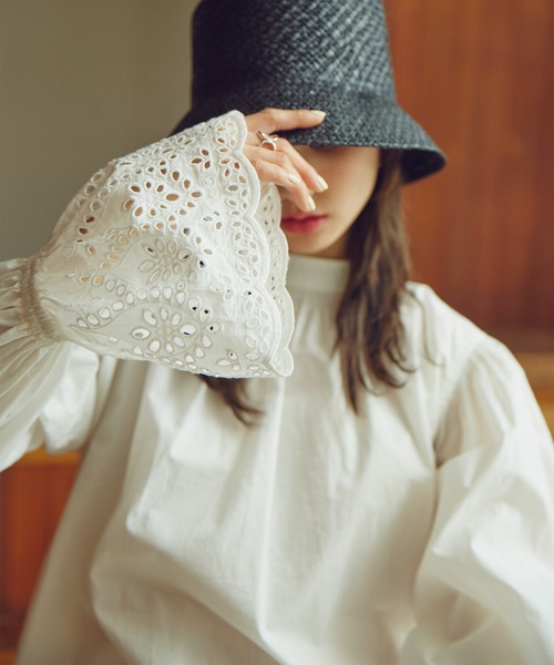 N.（N. Natural Beauty Basic）（エヌエヌナチュラルビューティーベーシック）の「≪前後2Wayレースカフスブラウス≫（シャツ/ブラウス・レディース・ホワイト/ブラック・MEDIUM）」の4枚目の写真