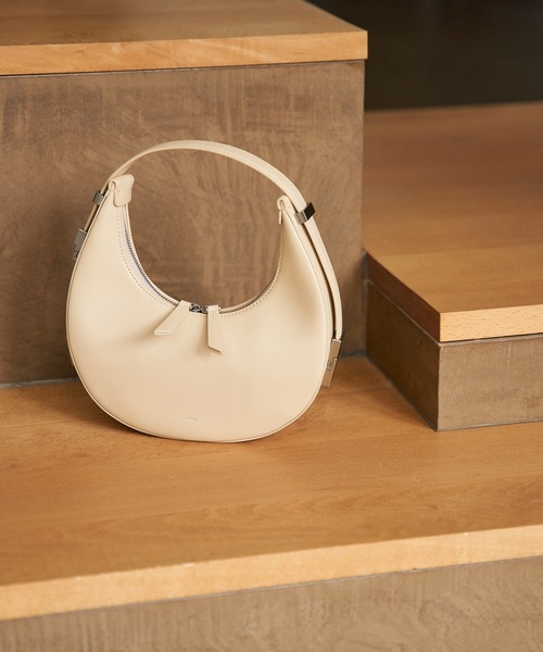 OSOI(オソイ)の「【OSOI】ミニバッグ(ハンドバッグ・レディース・ベビーピンク/ベージュ・FREE)」の2枚目の写真