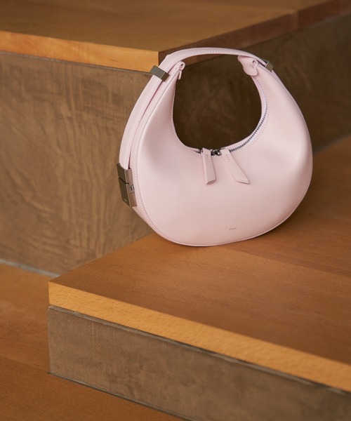 OSOI(オソイ)の「【OSOI】ミニバッグ(ハンドバッグ・レディース・ベビーピンク/ベージュ・FREE)」の8枚目の写真