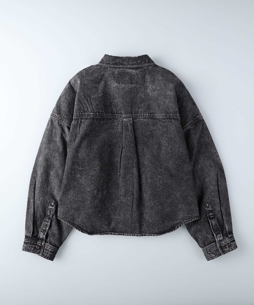 HONEYSUCKLE ROSE（ハニーサックルローズ）の「【HONEYSUCKLE ROSE】ショートデニムシャツアウター（シャツ/ブラウス・レディース・ブラック・L/M）」の6枚目の写真