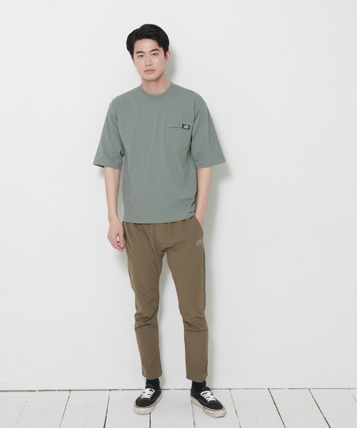 OUTDOOR PRODUCTS APPAREL(アウトドアプロダクツアパレル)の「撥水透湿イージーストレッチパンツ ワンポイントブランドロゴ テーパードシルエット(その他パンツ・メンズ・グレー/オリーブ/ブラック・LARGE/SMALL/MEDIUM/X-LARGE)」の22枚目の写真