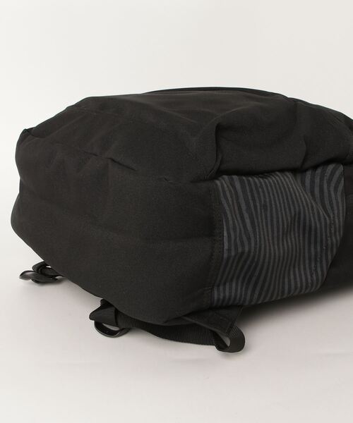 VOLCOM(ボルコム)の「【VOLCOM】VOLCOM SCHOOL BACKPACK(バックパック/リュック・メンズ・ブラック・O/S)」の4枚目の写真
