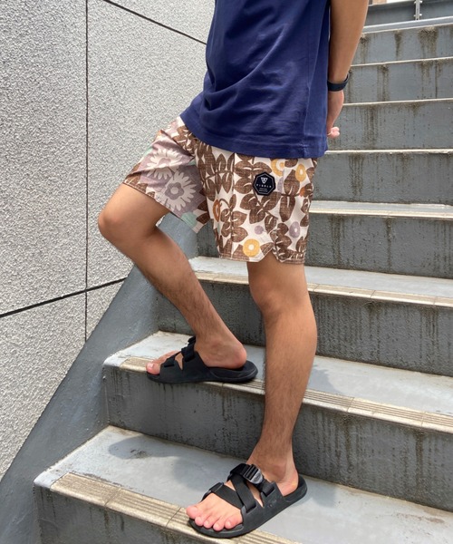 VISSLA(ヴィスラ)の「VISSLA/ヴィスラ 4WAYストレッチ トランクス ボードショーツ 水着 M106XZAN(水着・メンズ・ブラック/ブルー・32inch/30inch)」の8枚目の写真