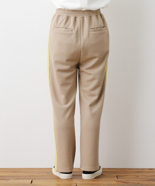 RODEO CROWNS WIDE BOWL（ロデオクラウンズワイドボウル）の「トラックパンツ（その他パンツ・レディース・ベージュ/ブラック・FREE）」の7枚目の写真