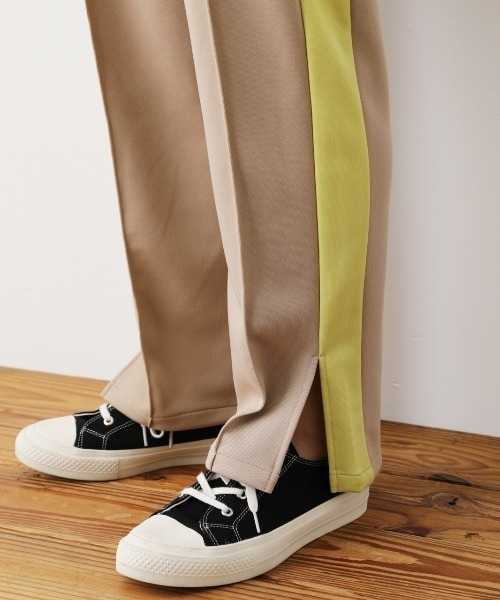 RODEO CROWNS WIDE BOWL（ロデオクラウンズワイドボウル）の「トラックパンツ（その他パンツ・レディース・ベージュ/ブラック・FREE）」の11枚目の写真