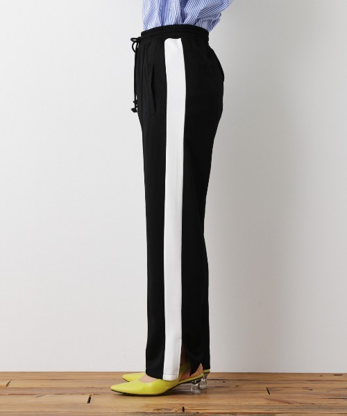 RODEO CROWNS WIDE BOWL（ロデオクラウンズワイドボウル）の「トラックパンツ（その他パンツ・レディース・ベージュ/ブラック・FREE）」の13枚目の写真